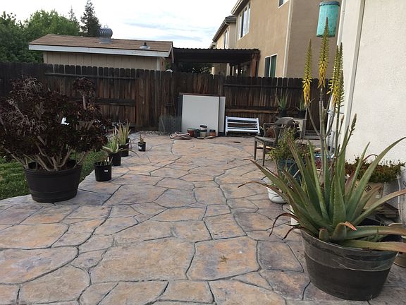 3rd image of 4707 Glenbrook Dr