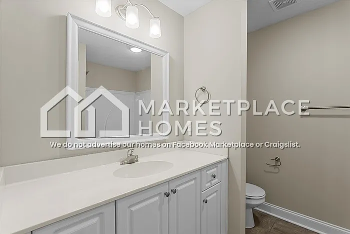 2205 Perrins Ln — Photo 16