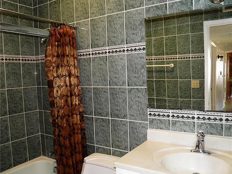 316 Pageant Ct — Photo 10