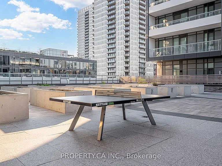 225 Sumach St #606W — Photo 21