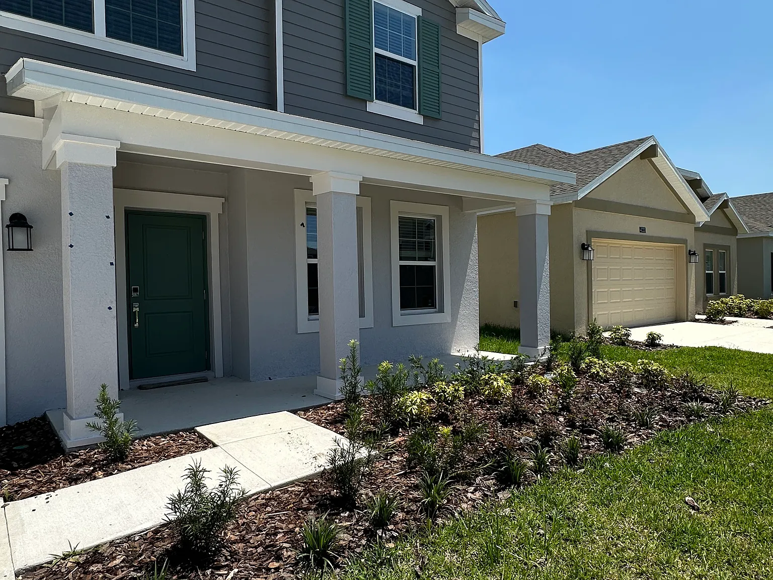 5 bed, 2896 sqft, $2,550 — Photo 2