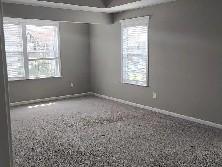 1453 Hoovler Way — Photo 10