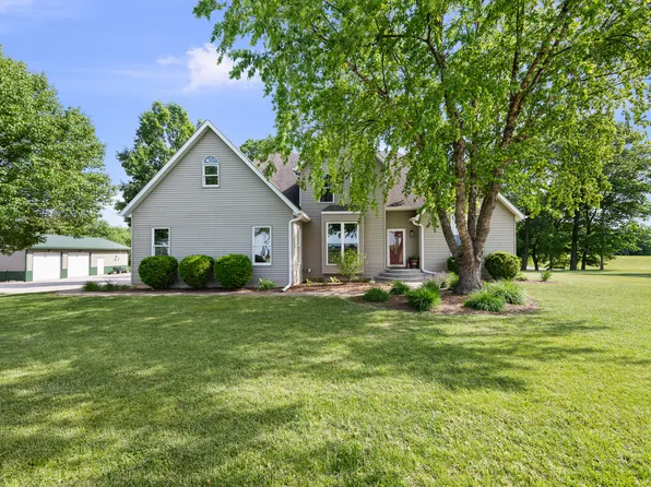 23720 101st Ave N, Port Byron, IL 61275