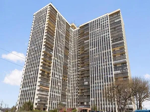 300 Winston Dr #L1, Cliffside Park, NJ 07010