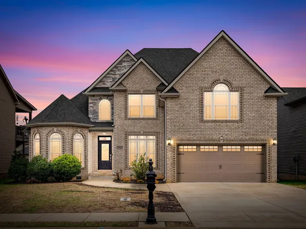 1563 Cobra Ln, Clarksville, TN 37042