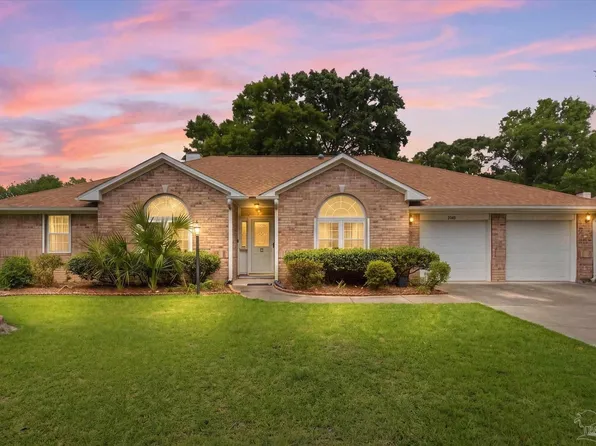 9892 Harlington St, Cantonment, FL 32533