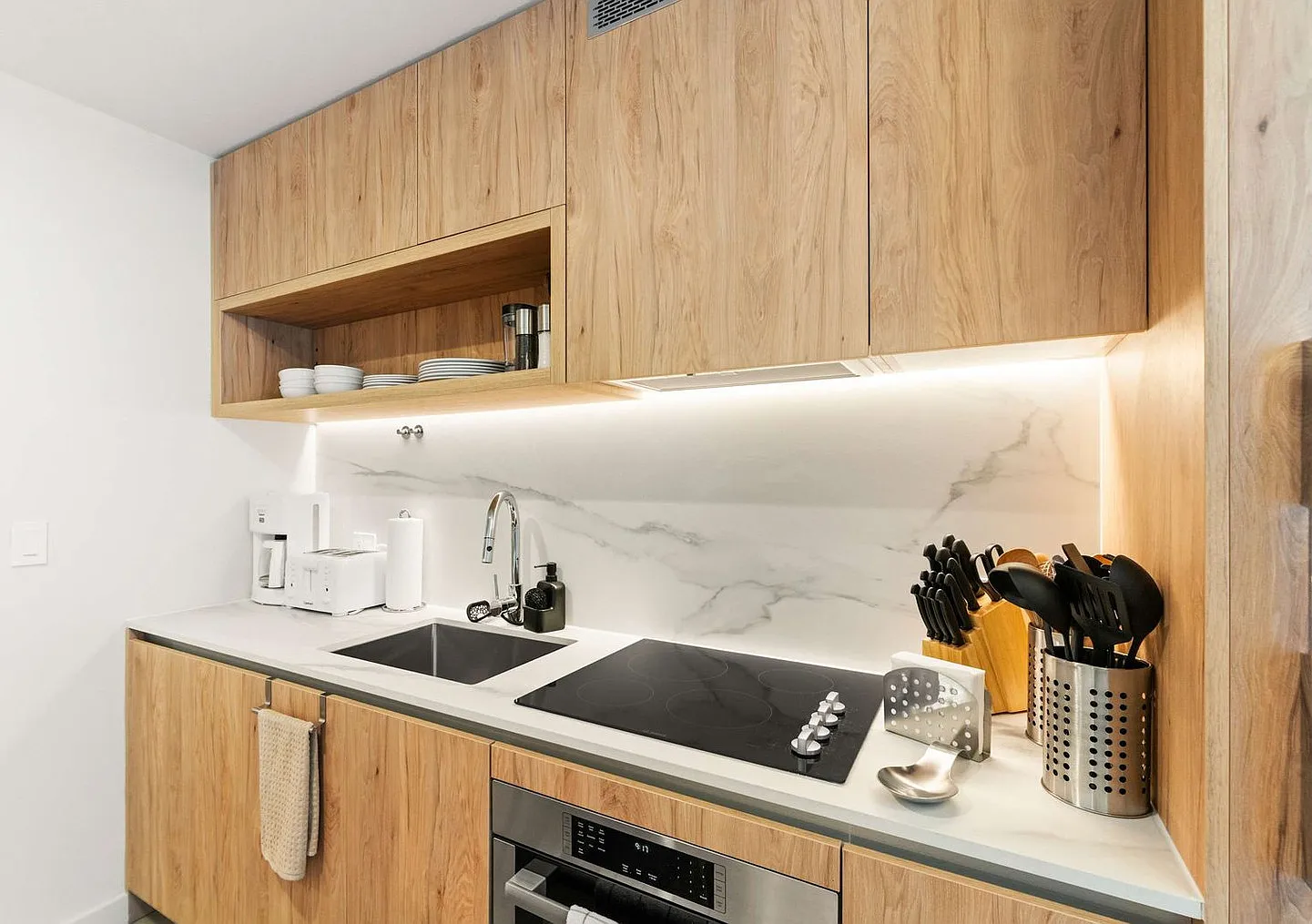 Studio, 1.0 bath, 344 sqft, $2,202 — Photo 4