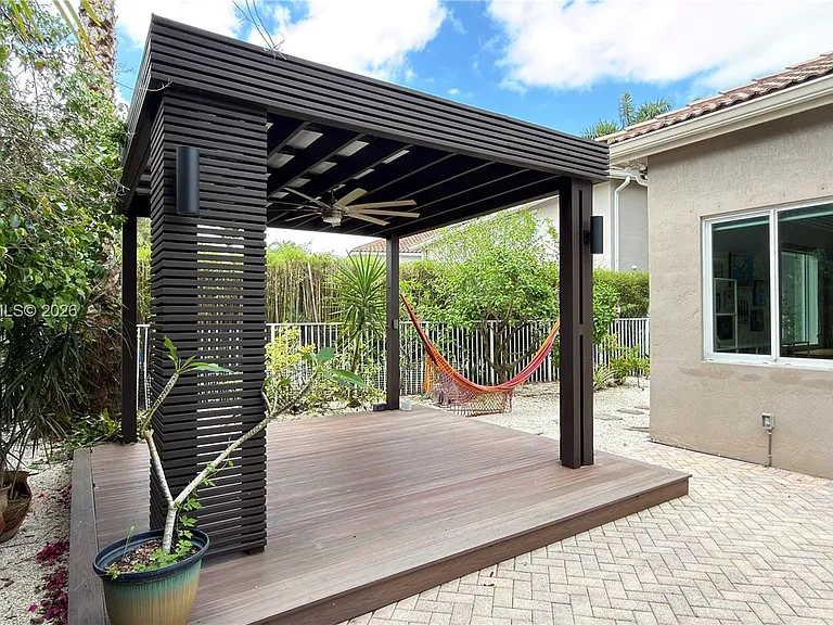 Heron Ridge Ln — Photo 25