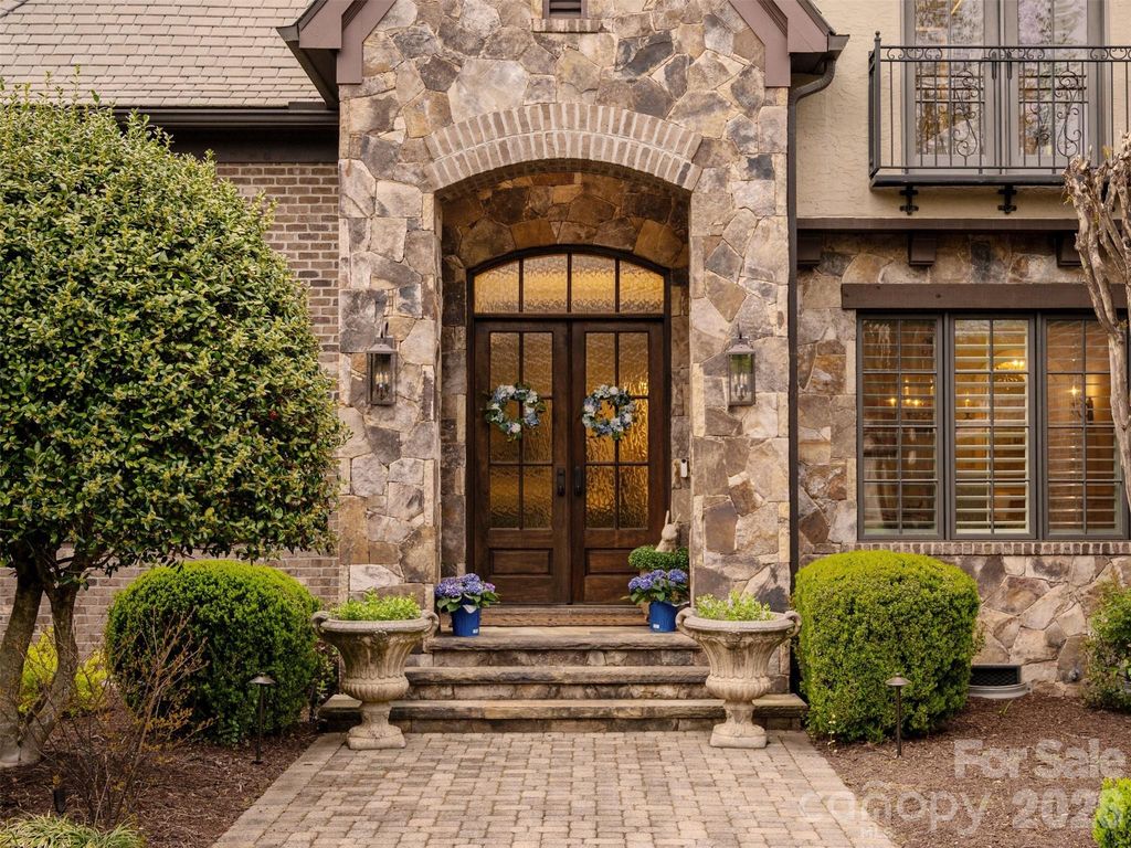 8304 Marcliffe Ct, Waxhaw, NC - View 5