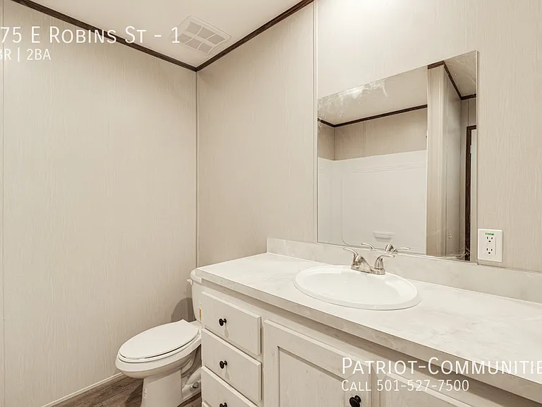475 E Robins St #1 — Photo 14