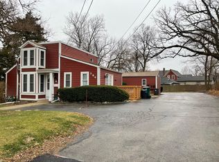 206 Main St #B, Batavia, IL 60510