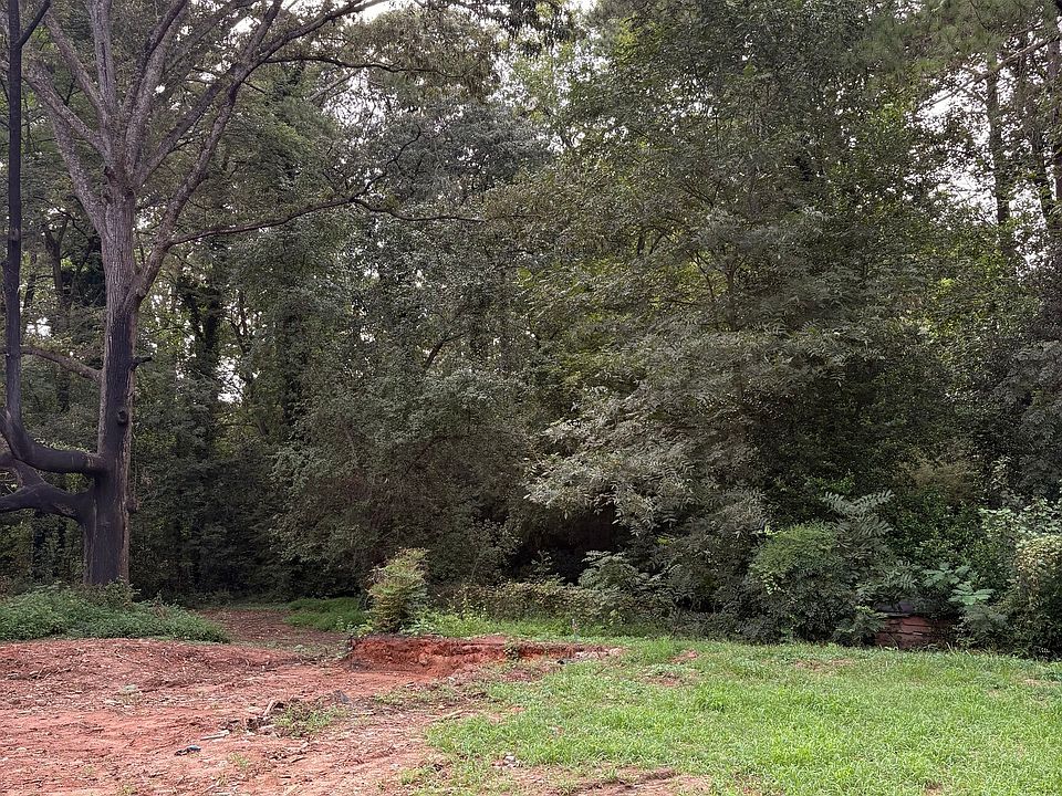 2nd image of 7821 Adamson Rd