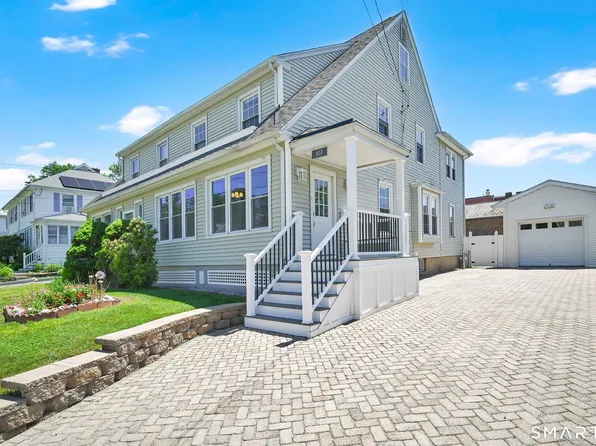 107 Washington Circle, West Hartford, CT 06119