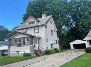 19609 Shelton Dr, Cleveland, OH