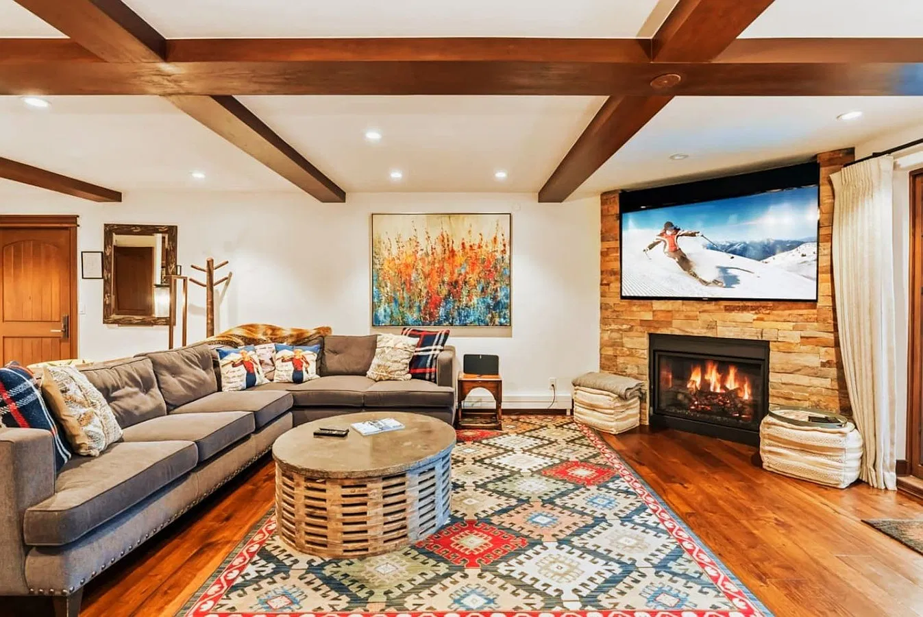 5 bed, 1976 sqft, $65,000 — Photo 2