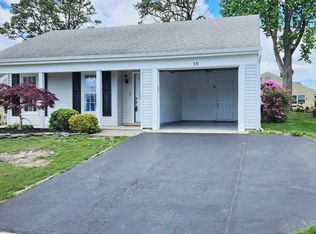 18 Gladstone Ave, Manchester, NJ 08759