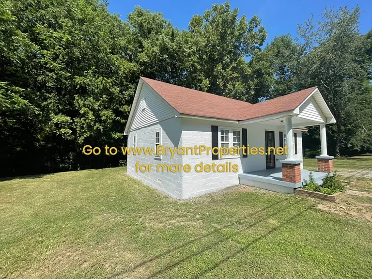 5007 Drakes Branch Rd — Photo 2