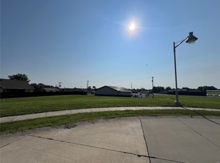 1648 Redbud Ln, Perryville, MO