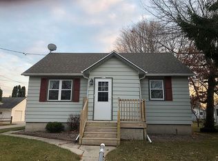 1217 Macarthur Ave, Sheboygan, WI 53083