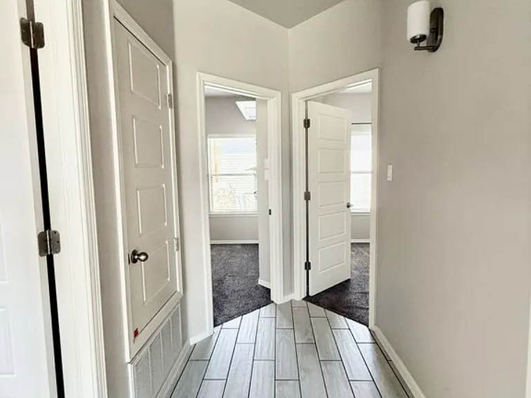 4817 Mark Avizo St — Photo 4