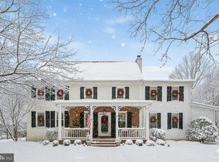 801 Cox Rd, Moorestown, NJ 08057