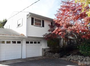 1170 Omaha Rd, North Brunswick, NJ 08902