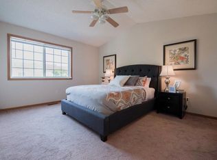 15713 Fjord Ave, Apple Valley, MN 55124