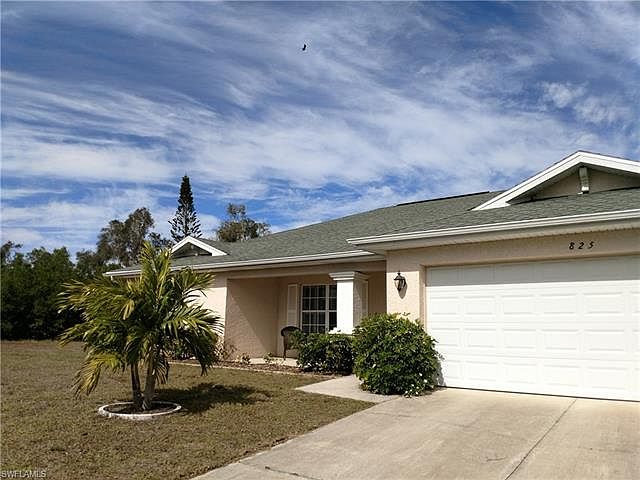 1st image of 825 NW 1st St