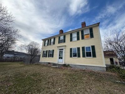 26 Western Avenue, Henniker, NH, 03242