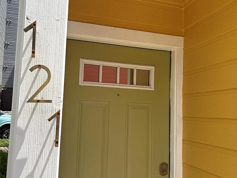 1601 Miriam Ave #121 — Photo 1