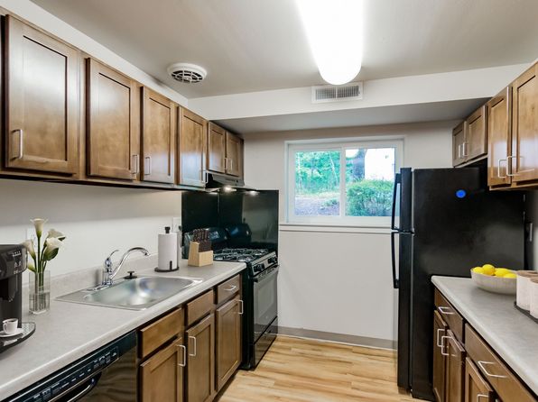 4212 E Capitol St NE #15-101