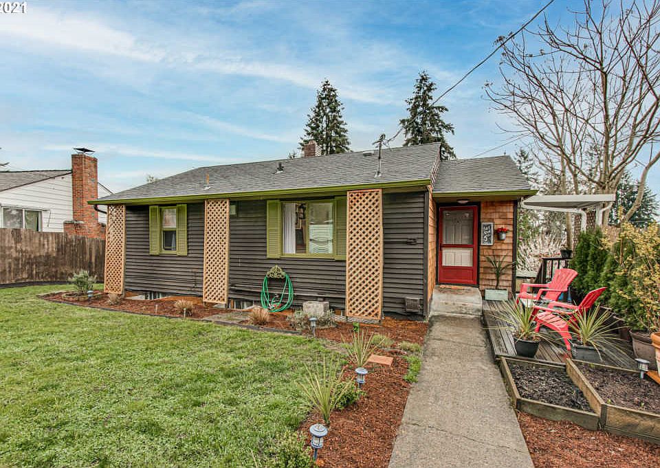 1st image of 3103 E 13th Pl
