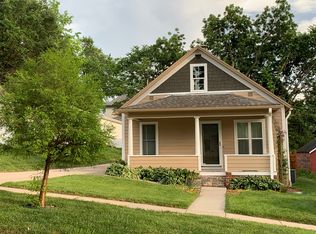 6319 Binney St, Omaha, NE 68104