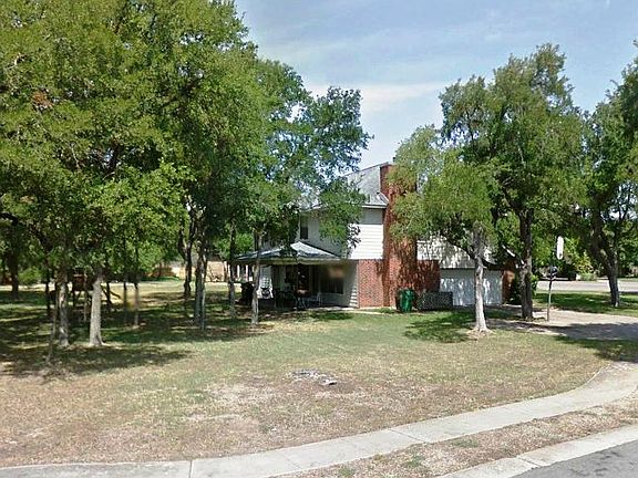 5th image of 12700 Sagebrush Cir