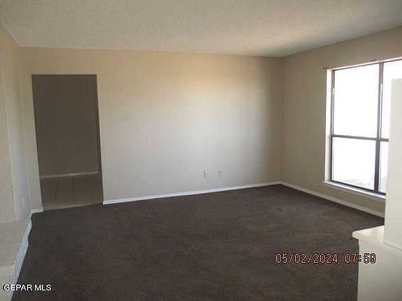 3rd image of 525 Irondale Dr