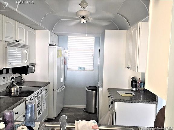 4th image of 9900 S Ocean Dr APT 708