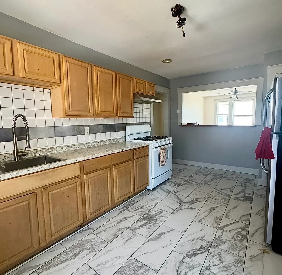 2 bed, 750 sqft, $1,700 — Photo 1