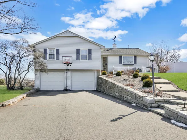 748 Maple Street, Rocky Hill, CT 06067