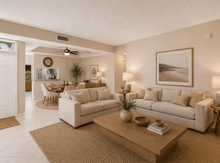 7685 LEXINGTON CLUB Boulevard #B, Delray Beach, FL 33446