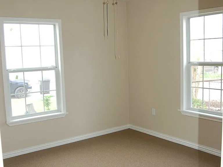 7304 Kinney St — Photo 18