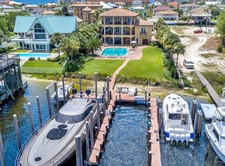 517 Norriego Rd, Destin, FL 32541