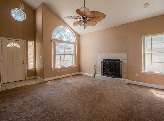 5th image of 11081 Oakcrest Dr