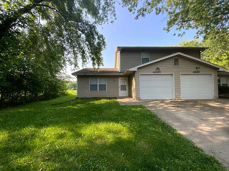 4621 - 4623 W Bainbridge Dr — Photo 25