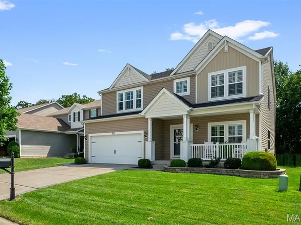 536 Country Chase Dr, Lake Saint Louis, MO 63367