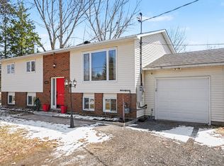 5424 Taylor Way, Ottawa, ON K0A 2W0