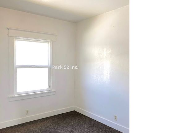 5th image of 2128 S Wilkeson St