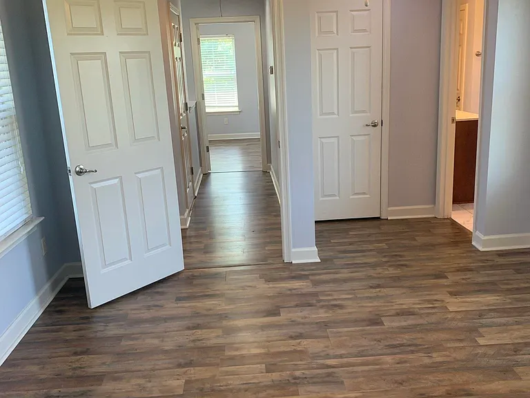 158 Keel Ave — Photo 17