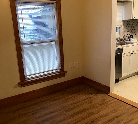 5th image of 2920 37th Ave S APT 2