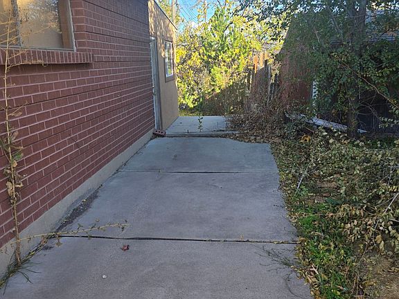 3rd image of 3835 S Claudia St