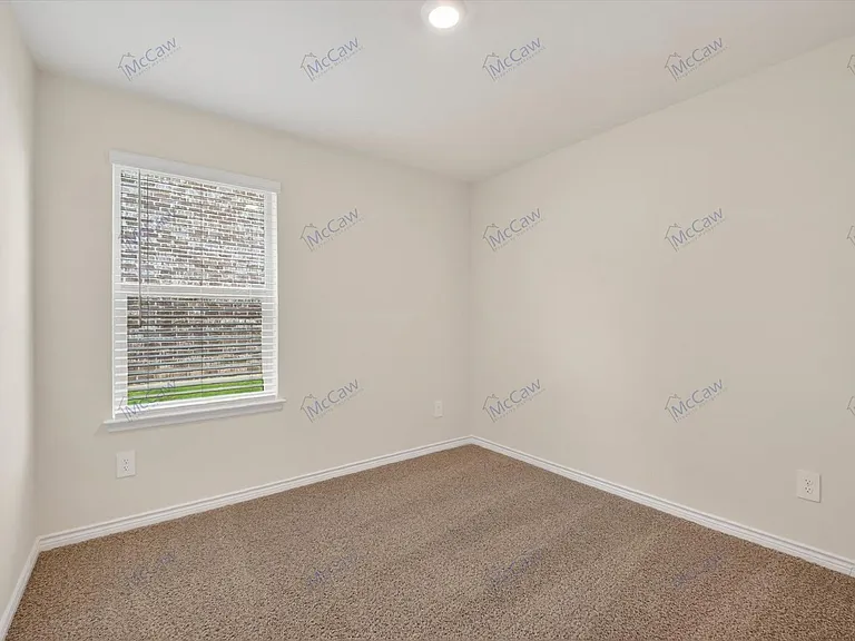1209 Hopes Lake Dr — Photo 9